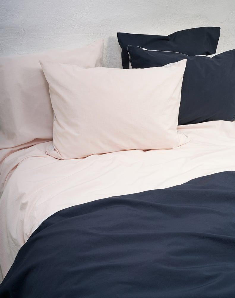 Lagen-Bettwäsche aus der ZigZagZurich-Kollektion