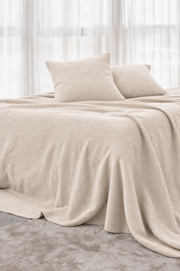 Eco Cashmere Bedspread in Beige