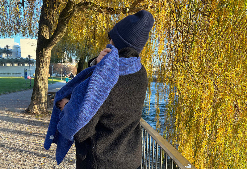 Cashmere vs Merino Wool Scarf: Style Guide to Luxury Wool