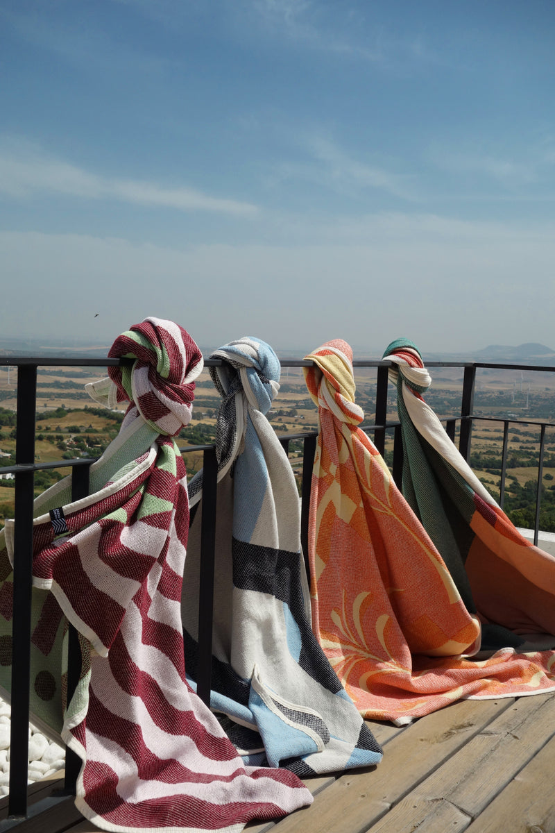 The Gift Guide For International Nomads