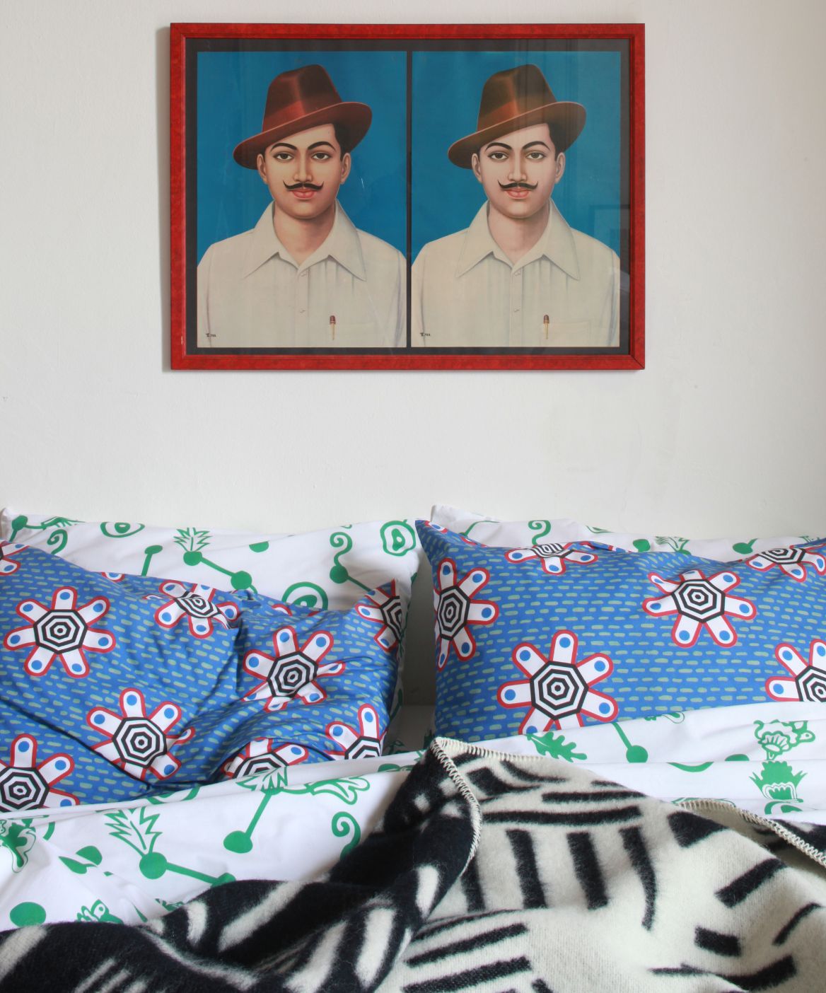 The Memphis Design Movement and Modern Textiles – ZigZagZurich
