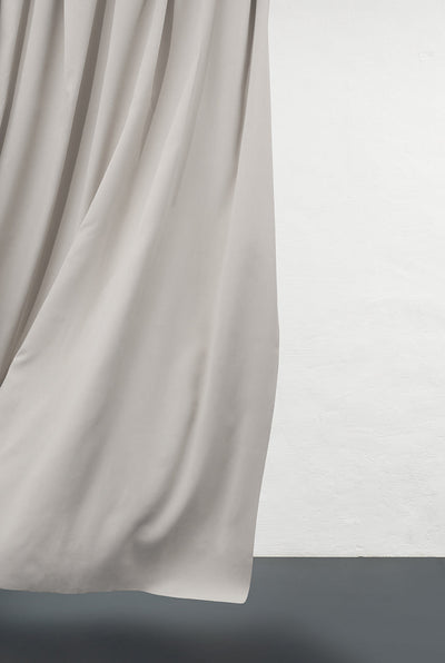 Rideaux occultants « Groovy Corduroy Weave » de couleur blanc craie