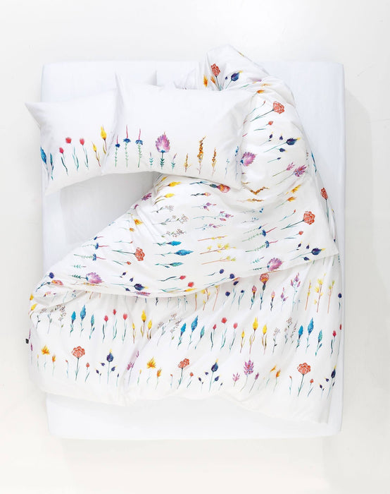Designer Duvet Covers "Simply Blumen" by Karina Eibatova