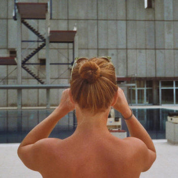 feature-row__image