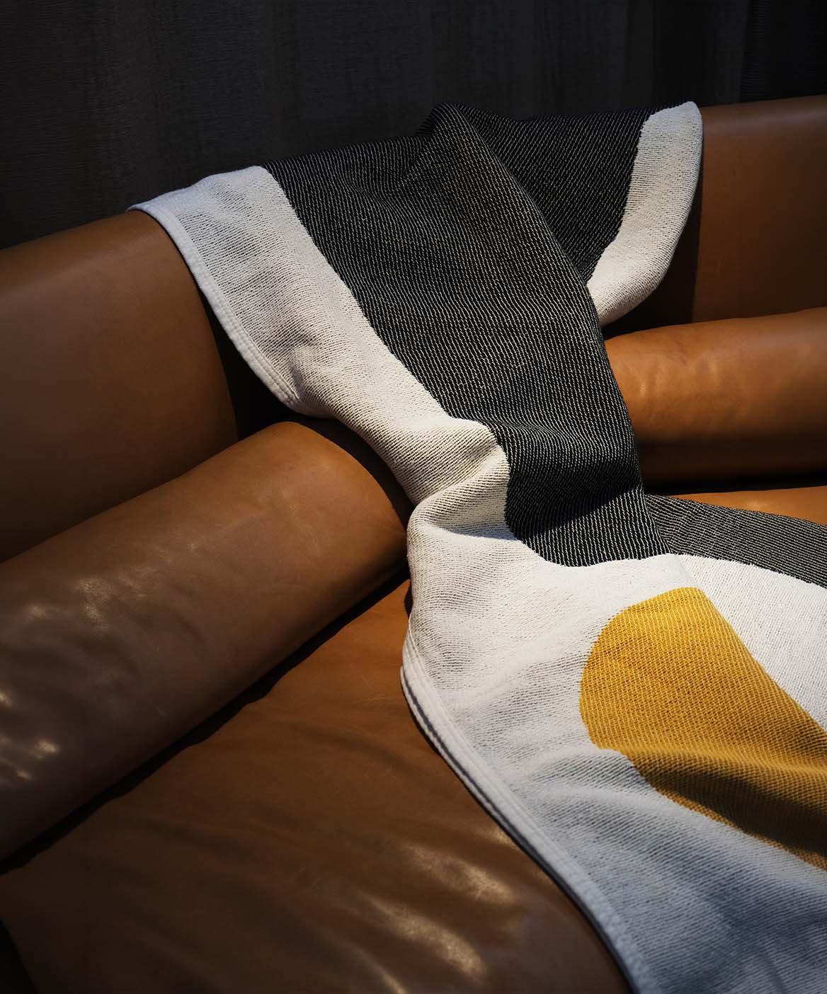 Blankets as Objects of Design for Modern Interiors