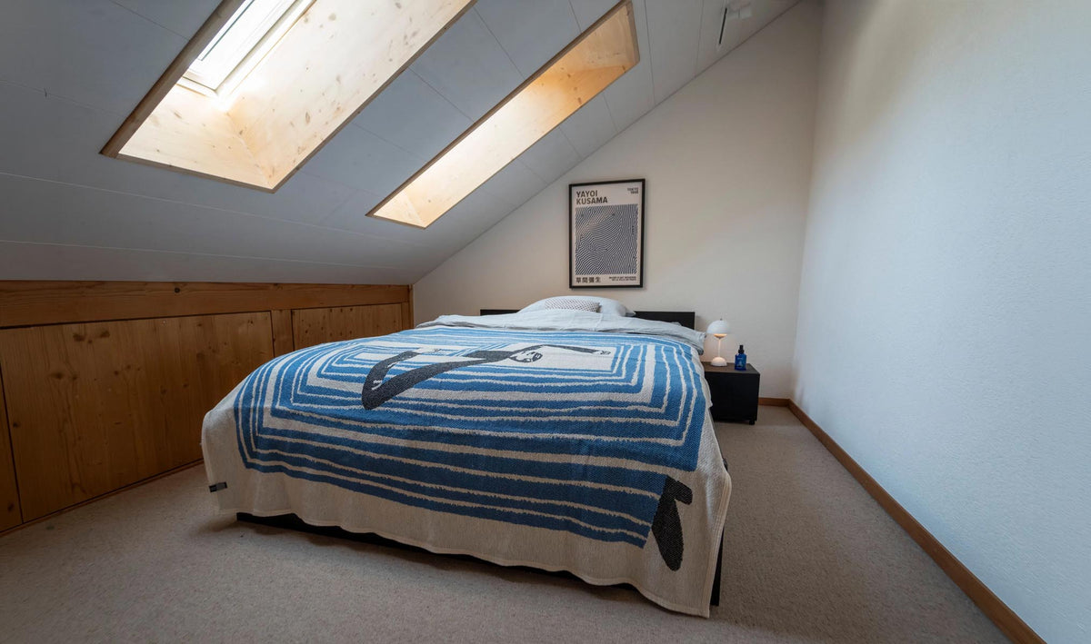 How to Style Blankets Across Different Interior Settings